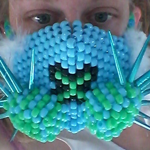 Spiky Kandi gas mask with fluffed sides