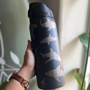 Shark Engraved 32oz Owala Water Bottle - Etsy