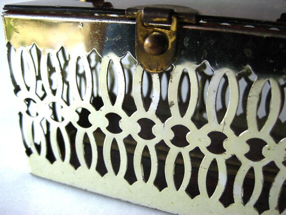 Childs Lucite Box Purse by Pamart in Gold with Ro… - image 3