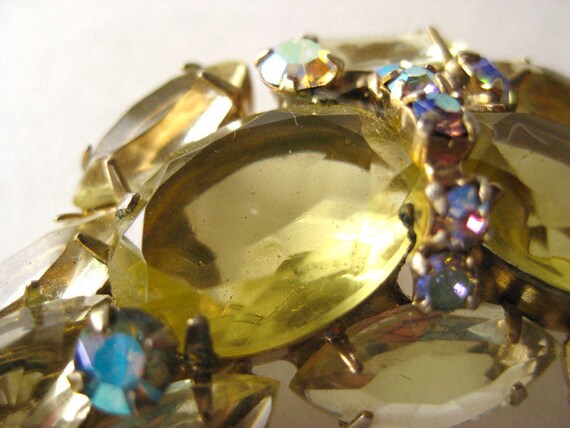 Citrine Rhinestone Moon Brooch - Costume Jewellery Pi… - Gem