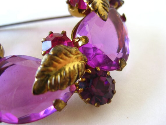 Austrian Crystal Amethyst Circle Pin - Vintage Je… - image 2