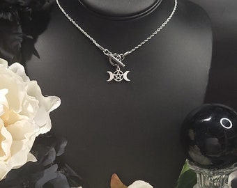 Cresent Moon pentagram Tripple Moon Goddess roestvrij staal Toggle ketting-Pentacle sieraden, Witchy ketting, Witchy sieraden, occulte ketting