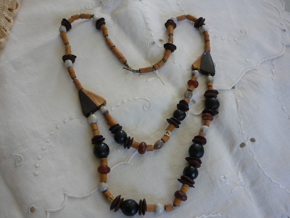 Back to Nature - wood and seed bead necklace - image 1