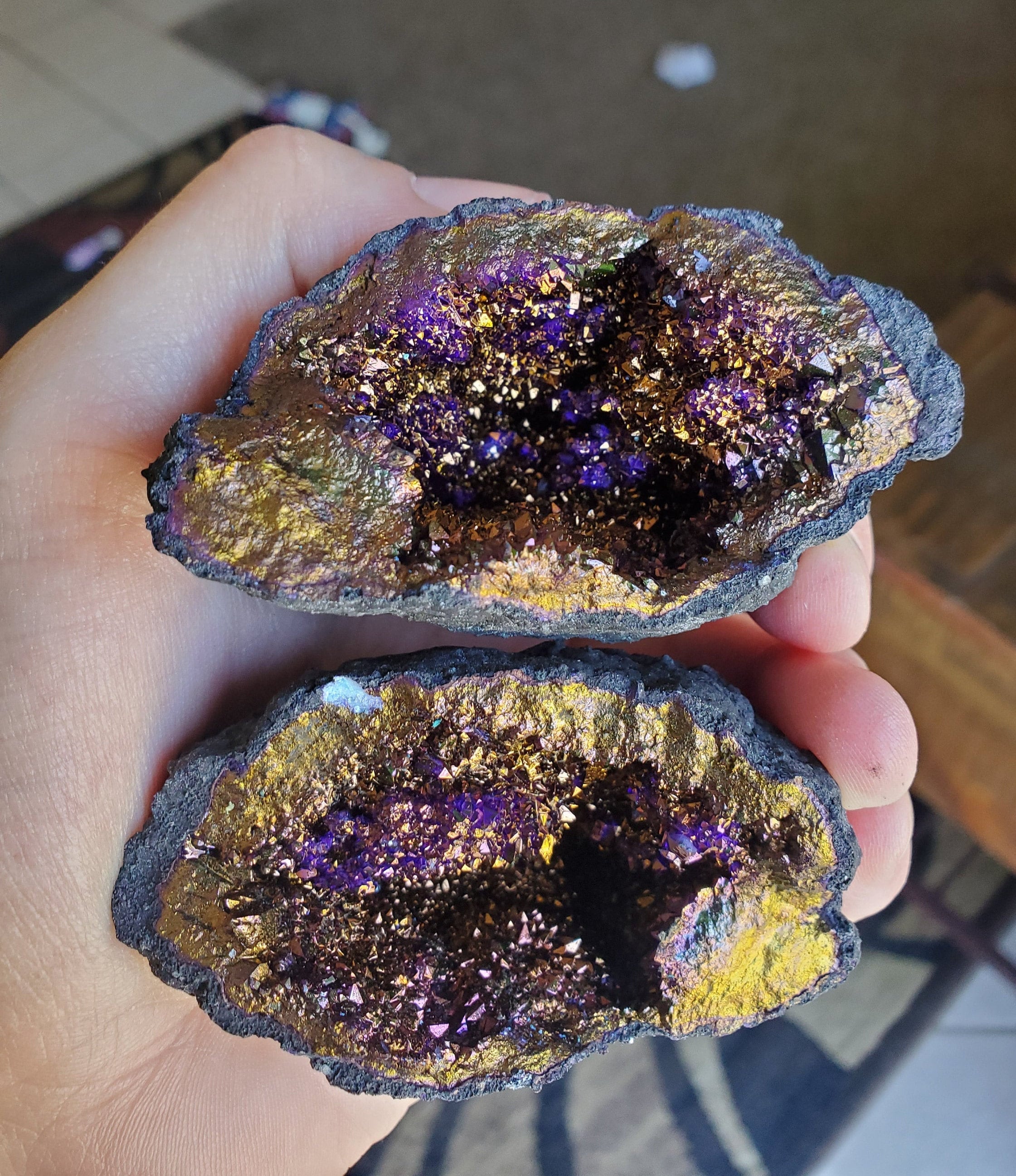 Natural Geode Pair Stand Open Geodes Crystal Quartz Druze Specimen