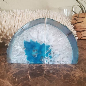 4.94 lbs Agate Geode bookends - Bookends - Bookend - Agate - Quartz - Geode - Rock Bookend - Book Ends - Crystal - Teal  - Blue