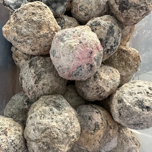 Cut/Break open your own Geode - Large  Geode - trancas- Geodes - Rare - whole geode - Quartz Crystal - Crystals - Quartz - Crystal - Geode