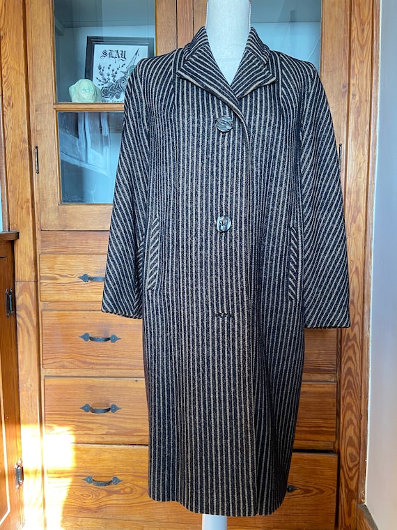 Vintage Women’s Striped Coat
