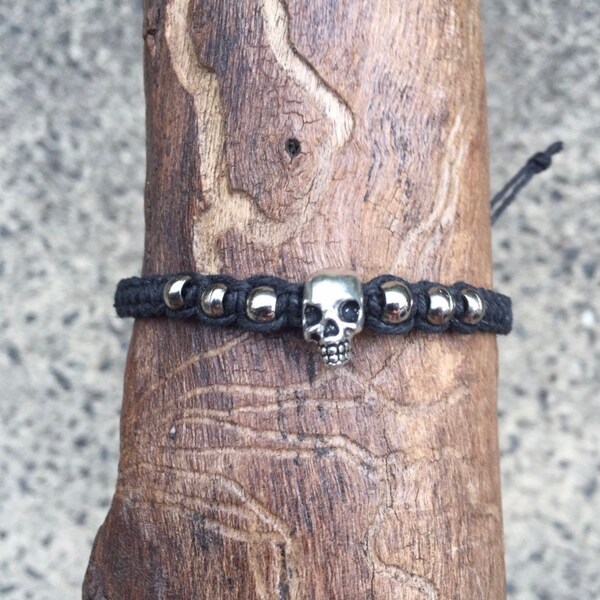 Handmade Hemp adjustable Friendship Bracelet/anklet/wristband - Square or Twisted Macrame Knot with Silvertone Skull bead