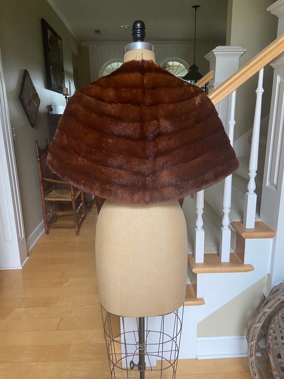 Vintage Mahogany Mink Fur Shawl Stole Wrap Caplet - image 4