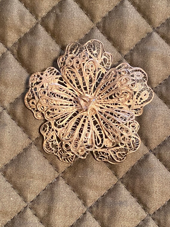 1950s' brown RSflower motif brooch