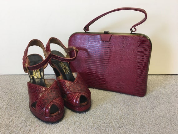 Vintage 1940s Snakeskin Peep Toe Platform Sandals