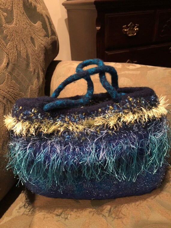 Coloratura handmade handbag."