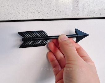 Modern Arrow Zinc Alloy Cabinet Pull - Dresser/Drawer Knob (BS-C-483)