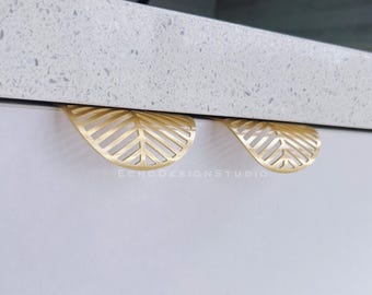 Leaf Solid Brass Cabinet Pull - Modern Gold Dresser Knob