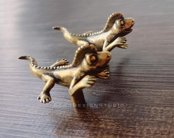 Solid Brass Lizard Cabinet Knob: Modern Bronze Dresser Drawer Pull (BS-C-1329)