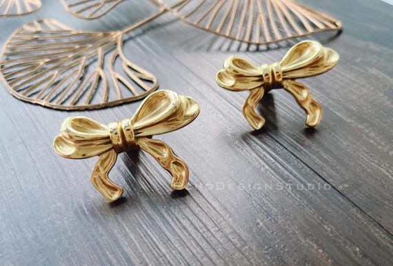 Bow Solid Brass Cabinet Knob: Modern Gold Dresser Pull (BS-C-260) - Etsy