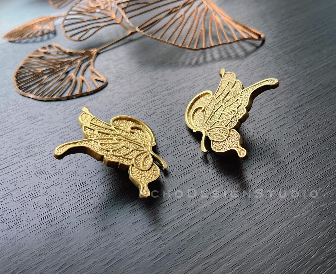 gold butterfly dresser knobs Vintage Brass Butterfly cabinet Knobs – QubicHomeware main image 0