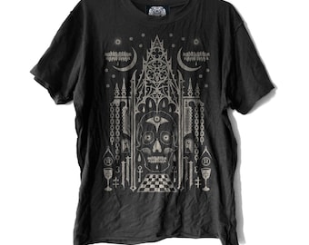 Teeth-Gnasher Shirt