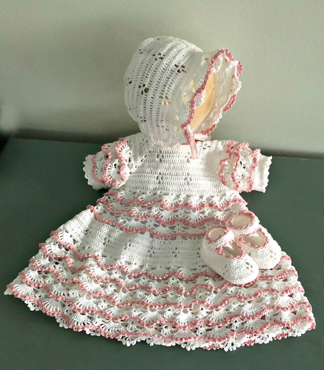 Newborn Baby Girl Little Ruffles Outfit Crochet Pattern Newborn-3 ...