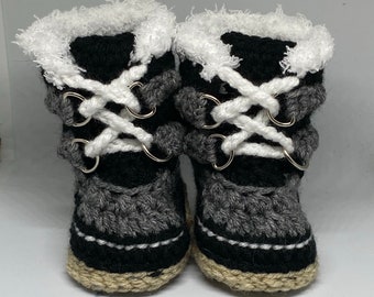 BABY BOOTIES NEWBORN Gift Baby Shower Gift Baby shoes Crochet Boots Crochet  Baby Boots  Newborn Boots Newborn Booties,