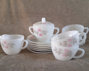 Federal Glass Pink Clover Blossom Milk Glass set of 12