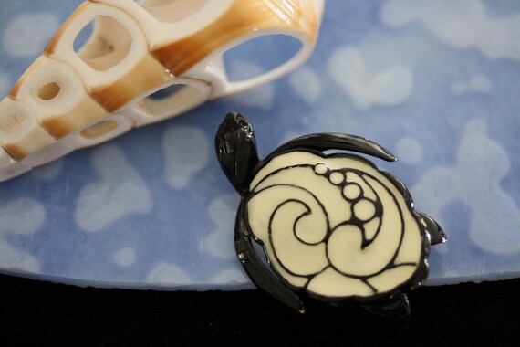 Eisenberg Enamel Art Deco Turtle Brooch Pin