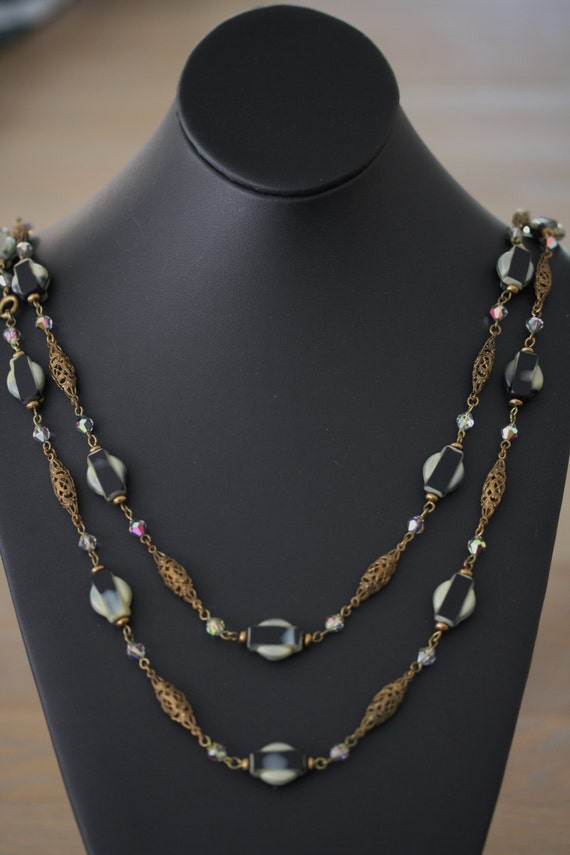 Fabulous antique flapper necklace!!