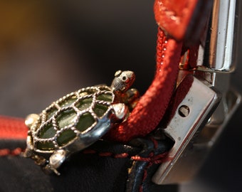 Tiny Jade and Sterling Silver Alice Caviness Turtle Brooch
