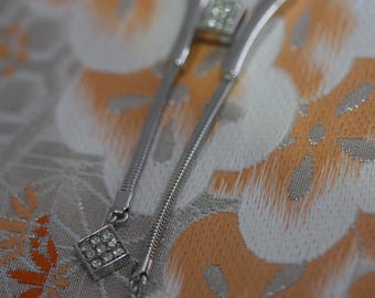 Elegant Crown Trifari Art Deco Lariat Style Choker Colorless Diamonds