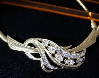 Trifari Vintage Goldtone and Crystal Art Deco Omega Choker