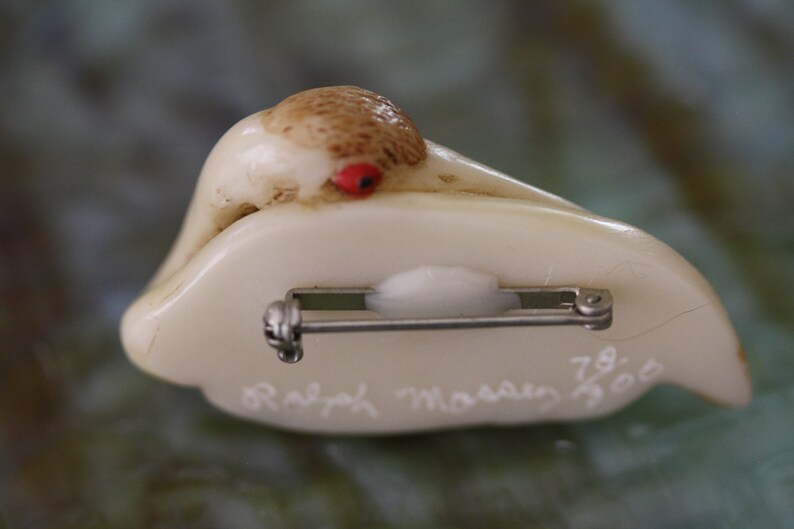 Japanese Carved Crane Pin from Ralph Massey Raven Studios Vintage