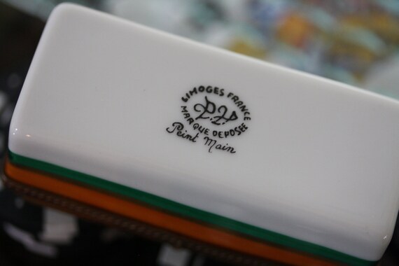 Unique Limoges Porcelain Dice Box View 4