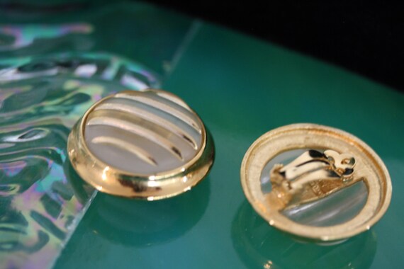 Richelieu Vintage Lucite Perspex Art Deco Clip on… - image 6