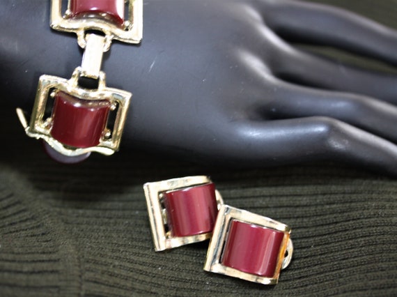 Burgundy Thermoset Vintage Art Deco Machine Age L… - image 5