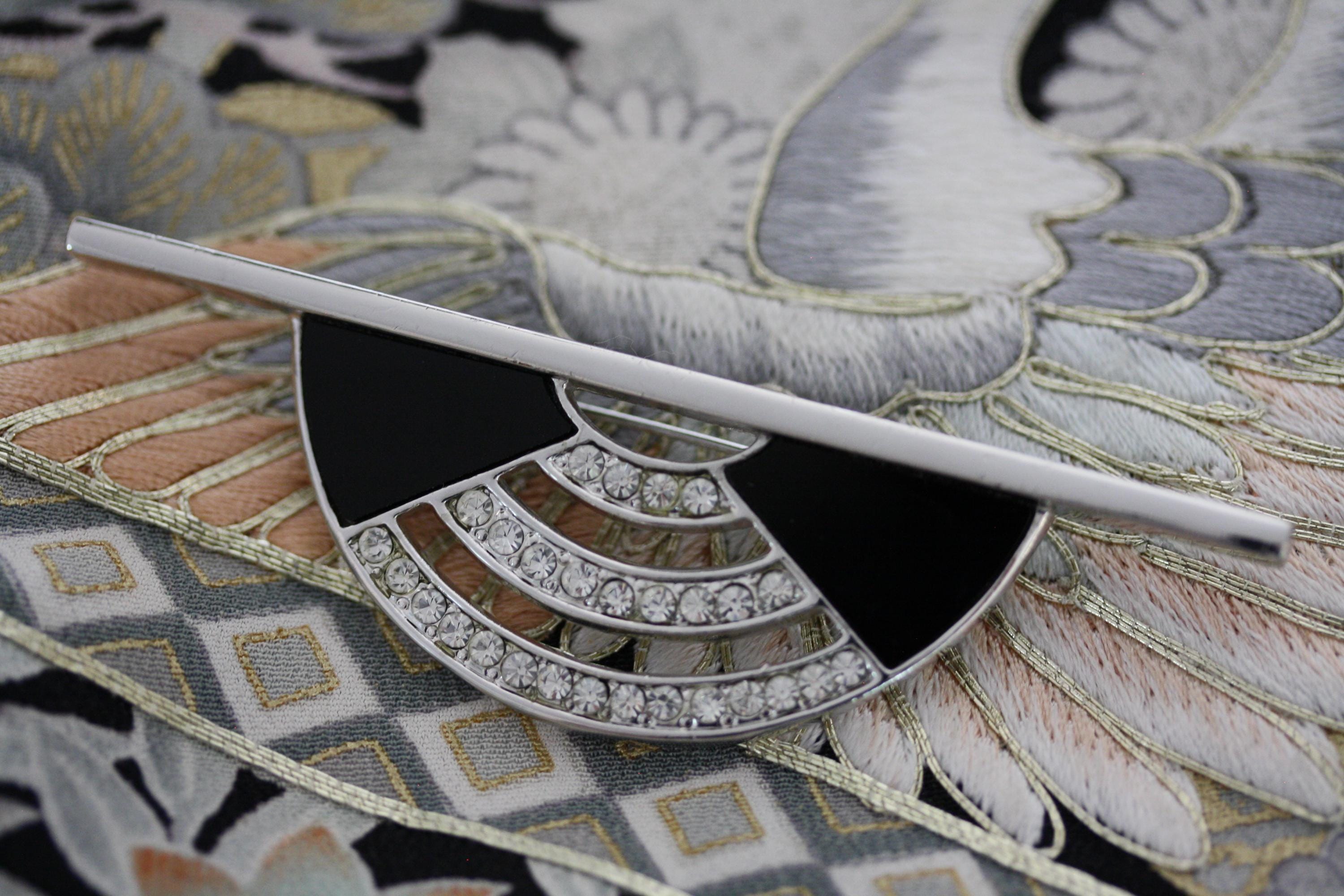 Langani brooch - Etsy 日本