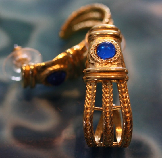 Trifari Roman Byzantine Sapphire and Gold Post Ea… - image 2