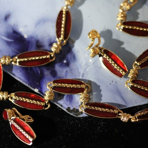 Monet Vintage Burgundy Enamel Art Deco Choker and Clip-on Dangle Earrings image 7