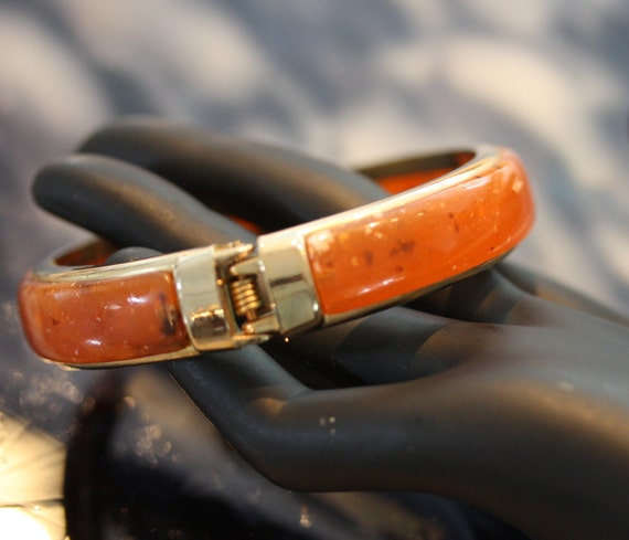 Luscious Juicy Tangerine Vintage Lucite Bangle - image 3