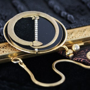 Lovely Langani Art Deco Onyx and Goldtone Vintage Brooch