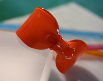 Stunning Neon Wet-Look Perspex Lucite 60s Tangerine Pink Cuff Bracelet