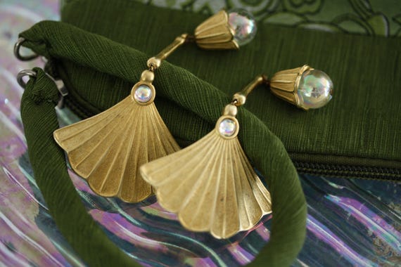 Jonette Brushed Gold Art Deco Fan Shell Vintage Dangle Earrings