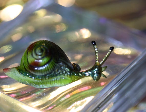 Vintage Little Enamel Snail Pin - image 4