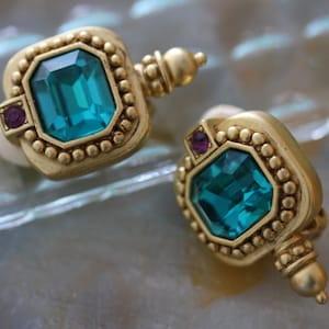 Elegant Teal and Gold Vintage 1980s Oscar De La Renta Earrings