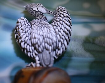 Broche Vintage Aux Pélicans - Résine - Occasion