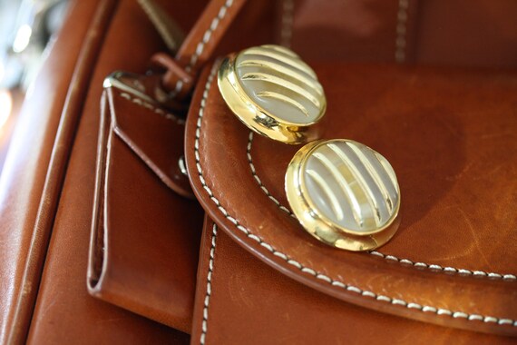 Richelieu Vintage Lucite Perspex Art Deco Clip on… - image 5