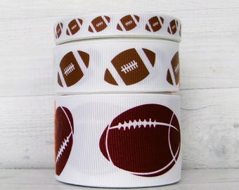 2 o más yardas de cinta grosgrain con estampado de fútbol americano de 3/8, 5/8" o 1" a su elección.
