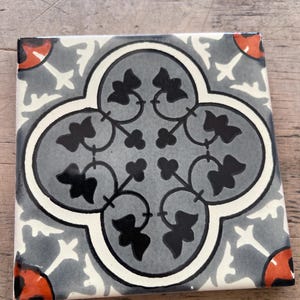 11 piecesTalavera Tiles 6x6 &quot;handmade.