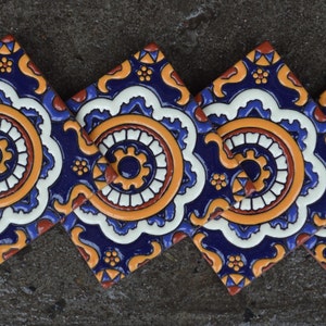 6 piecesTalavera Tiles 6x6 " or 4x4" handmade.
