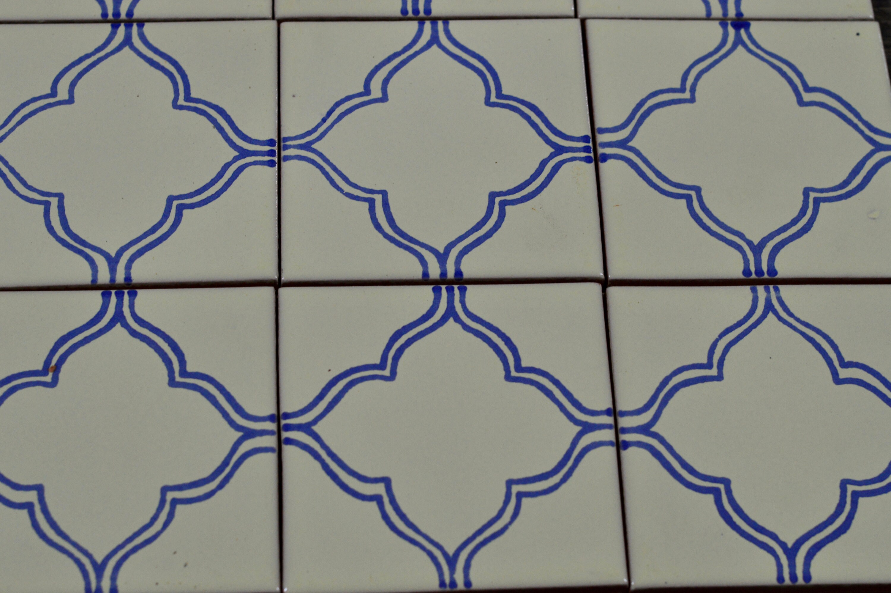 メキシカンタイル つや消しブルーカラー タラベラメキシカン手描きタイル100枚入りボックス S014