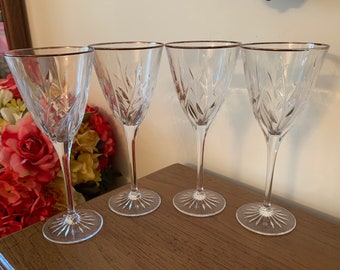 4 Crystal Wine Glasses with Tri-Gold Color Rim - Quality Weighty Crystal - Nice!